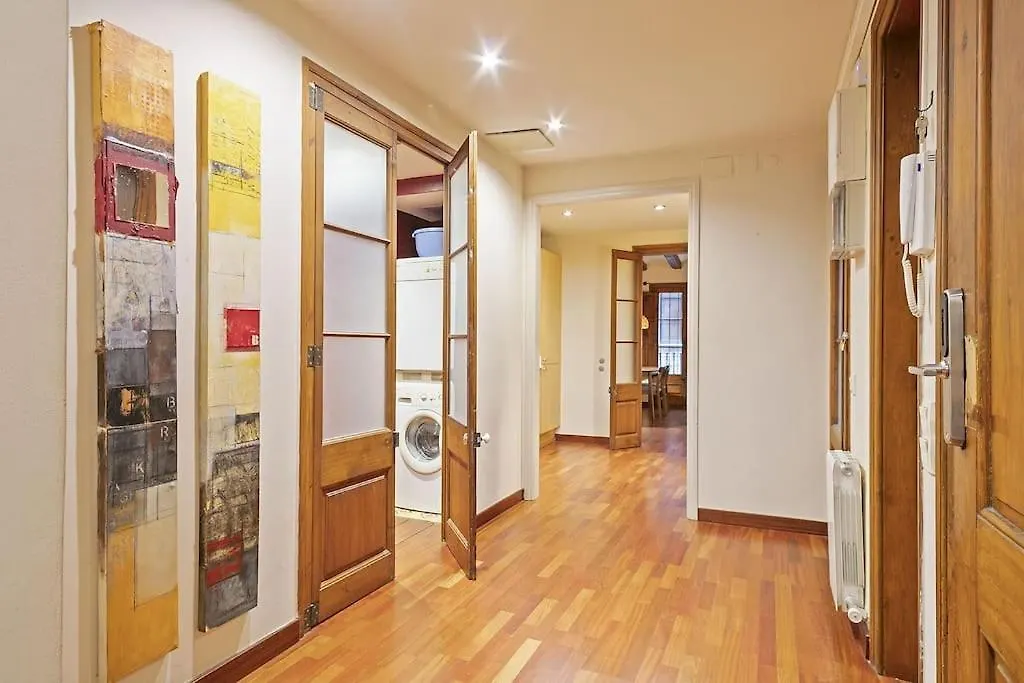 Alcam Sombrerers Apartment Barcelona Spain